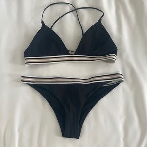 ✨3/$15✨NWOT H&M Bikini